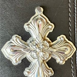 Reed & Barton 2000 Silver Christmas cross